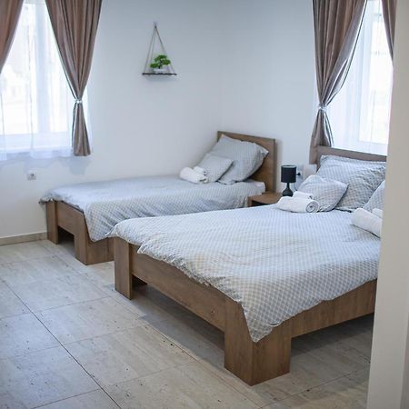 דירות Barka Vendeghaz אגטלק מראה חיצוני תמונה